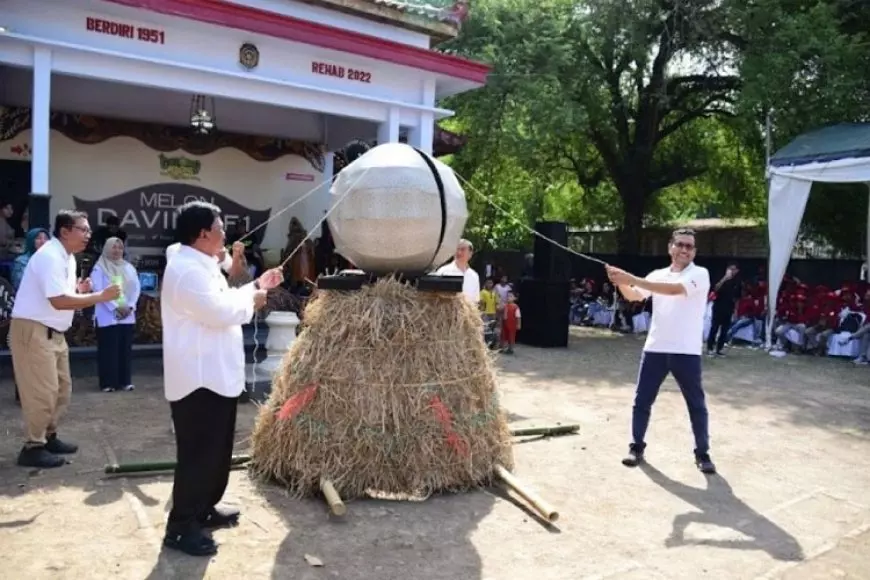 Pecahkan Rekor MURI, Ribuan Petani Panen Melon Davina F1 di Nganjuk: Simbol Kebangkitan Pertanian Hortikultura