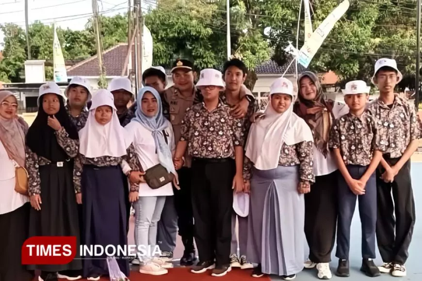Kala IPTU Piki Krismanto Hadirkan Kehangatan di Tengah Anak SLB Majalengka