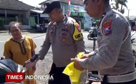 Menyambut HUT ke-80 RI, Sejumlah Polsek di Bondowoso Gelar Bazar Beras Murah