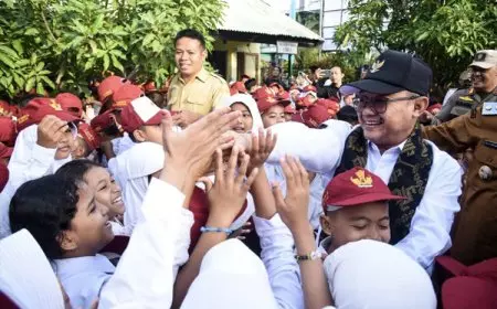 Rumah Pendidikan: Layanan Integrasi Teknologi Pusdatin Kemendikdasmen