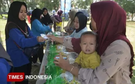 Meriahkan HUT RI ke-80, Lanud Abd Saleh Gelar Gerakan Pangan Murah