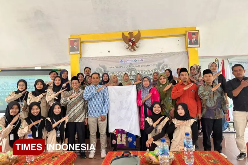 Tim PPK Ormawa UKM Kreasi Gelar Pembukaan dan Sosialisasi Sekolah Membatik Dewi Anom, Langkah Awal Kemandirian Perempuan Wringinanom