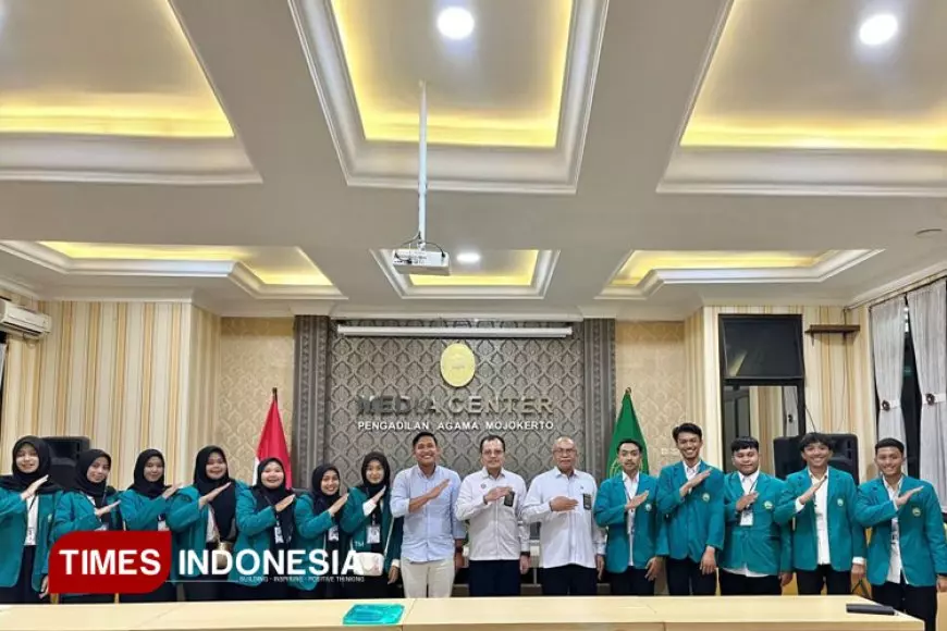 Penyerahan Mahasiswa Praktik Lapangan di Pengadilan Agama Mojokerto