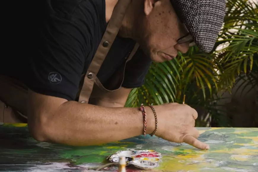 Putu Fajar Arcana Hadirkan “Chromatica”: Pameran Lukisan Sebagai Perjalanan Healing