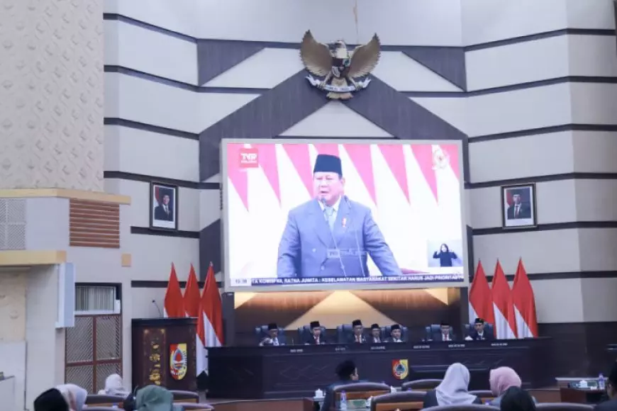 Bupati Jember Simak Sidang Paripurna Istimewa, Ini Pesan Prabowo