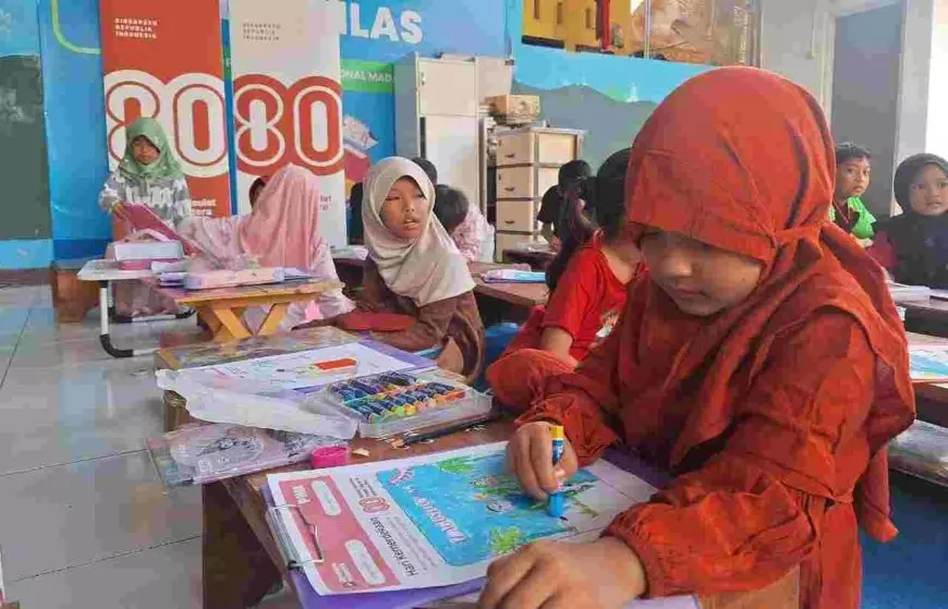 PNM Ajak Anak Nasabah PNM Mekaar 3T Rayakan 80 RI lewat Lomba Mewarnai