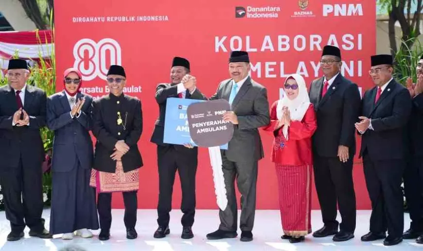 PNM dan BAZNAS Kolaborasi  Melayani Negeri, Salurkan 6 Ambulans Gratis