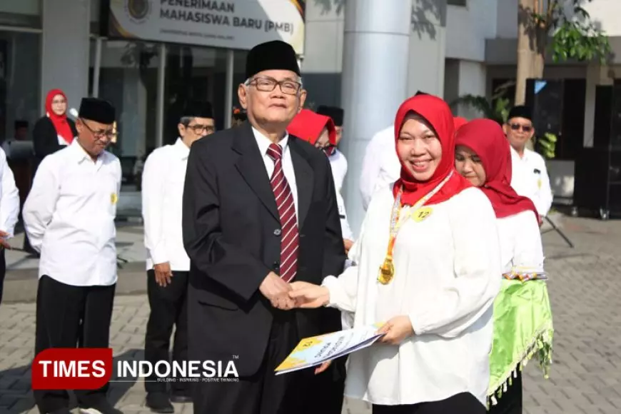 YPPI Widya Gama Malang Gelar Upacara HUT ke- 80 RI sekaligus Apresiasi Abdi Karya Nugraha