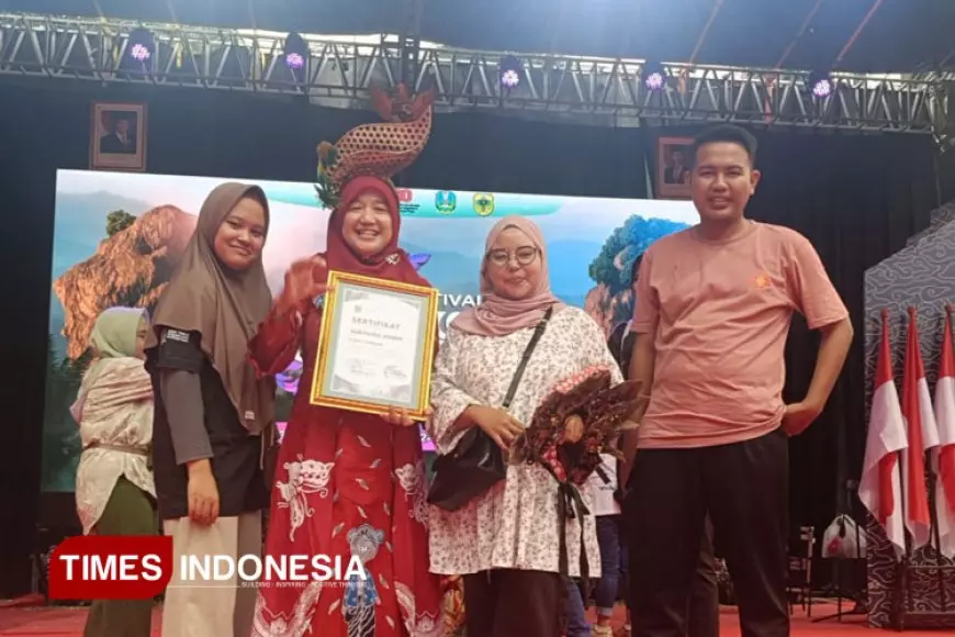Pamer Miniatur Masjid Jami' Baitul Amin, Jember Raih Juara di Festival Dewi Cemara