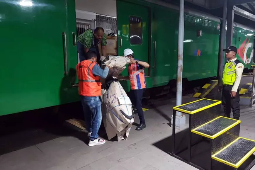 KAI Daop 2 Bandung Hadirkan Solusi Angkutan Barang yang Tepat Waktu, Efisien, dan Kompetitif