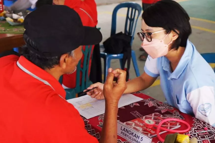 PPKG UNS Apresiasi Kehadiran Dua Posyandu SPM Plus di Surakarta