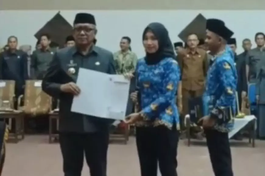 Wali Kota Banjar Lantik 348 PPPK, Dorong Pelayanan Publik yang Lebih Baik