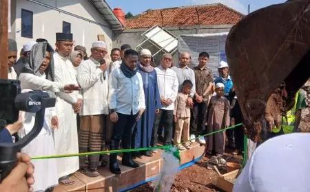 Gelar Groundbreaking Masjid Baru, Jamaah Bersama Penghuni CER Bersatu Wujudkan Tempat Ibadah
