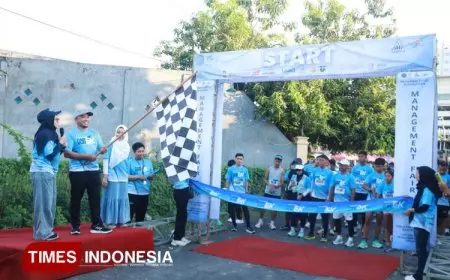 Ratusan Pelari Bergembira dalam Fun Run UM Gresik