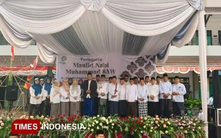 Peringatan Maulid Nabi Muhammad SAW di MTs Al Maarif 01 Singosari Berlangsung Meriah dan Penuh Hikmah