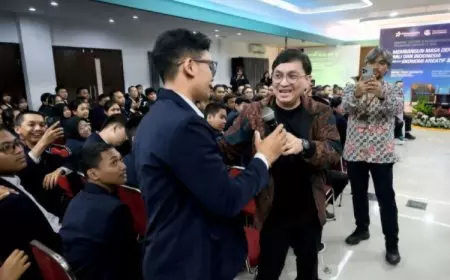 Primakara University Kukuhkan 400 Mahasiswa Baru, Staf Khusus Presiden Yovie Widianto Tekankan Peran AI dalam Seni