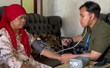 74 Lansia Dapat Layanan Kesehatan Lewat Program PRIMA HEALTH Fakultas Kedokteran UM