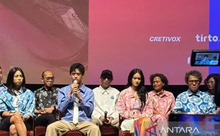 "Rangga &amp; Cinta" Curi Perhatian di Busan, Penonton Korea-Jepang Terpesona