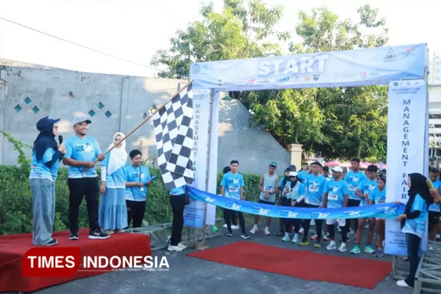 Ratusan Pelari Bergembira dalam Fun Run UM Gresik
