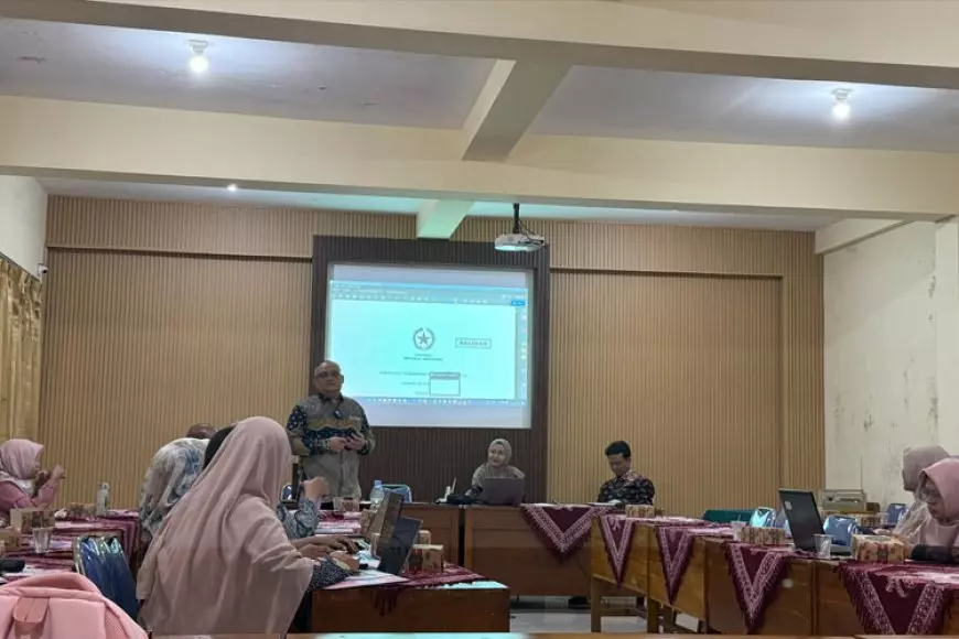 Tingkatkan Kompetensi Guru Akuntansi SMK , UNY Gelar Pelatihan Perhitungan PPH