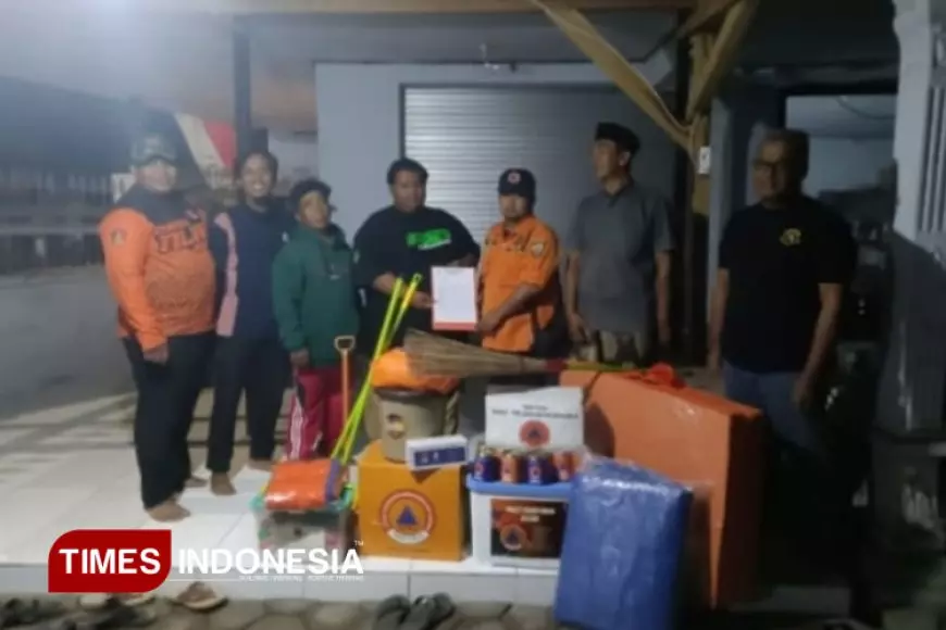 Rumah Lansia di Jember Hancur, BPBD Kirim Bantuan