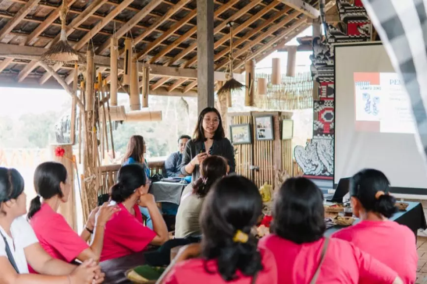 Universitas Primakara Bali Kembangkan Ekowisata Berkelanjutan di Desa Aan dengan Sentuhan Digital