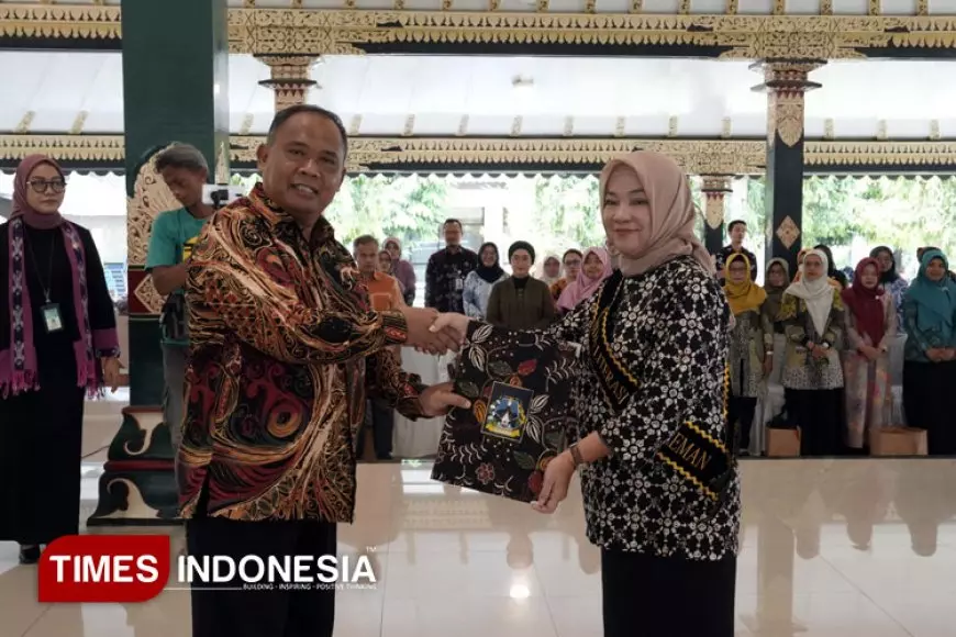Pemkab Sleman Kukuhkan Parmilah Harda Kiswaya sebagai Bunda Literasi 2025–2030