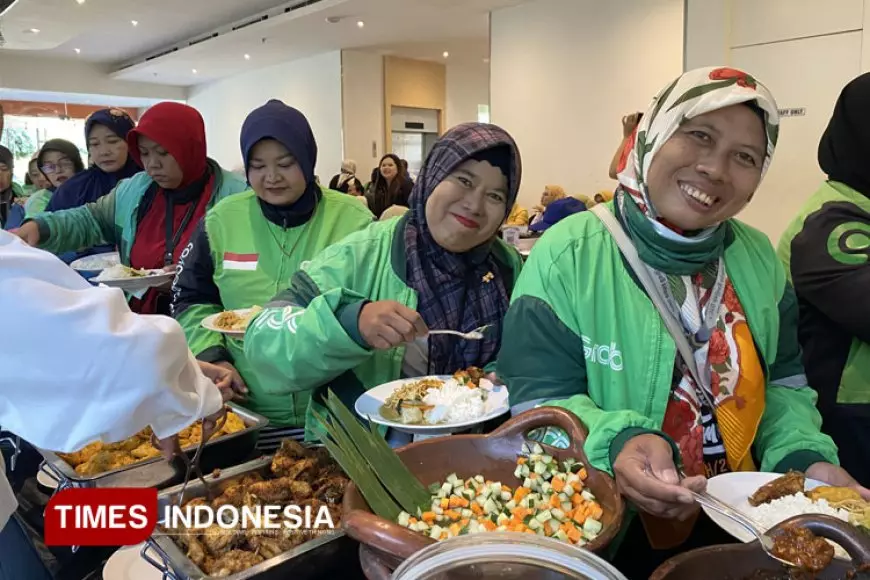 Zest Hotel Jemursari Tebar Manfaat Undang Komunitas Ojek Online Perempuan