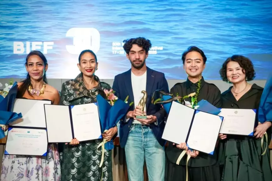 Film “Pangku” Reza Rahadian Borong 4 Penghargaan di Busan