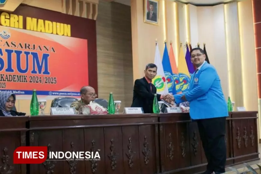 181 Mahasisswa Program Magister Ikuti Yudisium Pascasarjana Semester Genap UNIPMA Madiun
