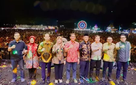 Sediakan Rumah Curhat bagi Masyarakat, DPRD Jatim Luncurkan Platform ‘CUAN’ di Ajang Pasar Rakyat