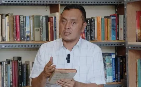 Willy Aditya Serius Dorong Perubahan UU Sistem Perbukuan: Pak Prabowo Itu Pecinta Buku!