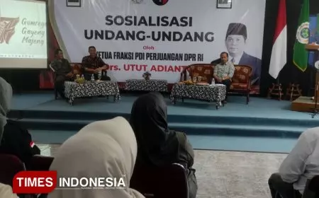 Ketua Komisi I DPR RI Sosialisasi UU BUMN kepada Ratusan Mahasiswa Politeknik Banjarnegara