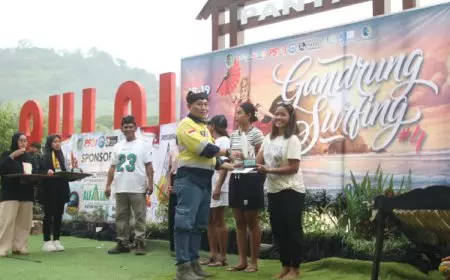 PT BSI Dukung Lomba Selancar di Pulau Merah untuk Dongkrak Wisata Lokal