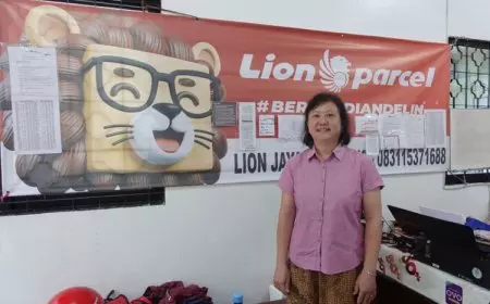 Bangkit sebagai Ibu Tunggal, Warga Surabaya Rintis Agen Lion Parcel dari Nol