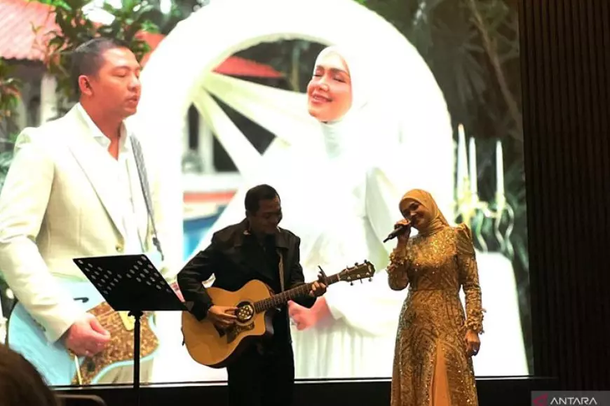 Kolaborasi Siti Nurhaliza–Ade Govinda Hadirkan 'Menamakanmu Cinta'