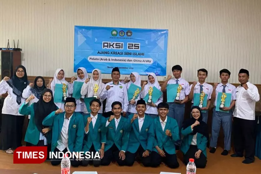 Mahasiswa UNISMA Ciptakan Keseruan di Ajang Kreasi Seni Islami MAN Kota Batu 2025