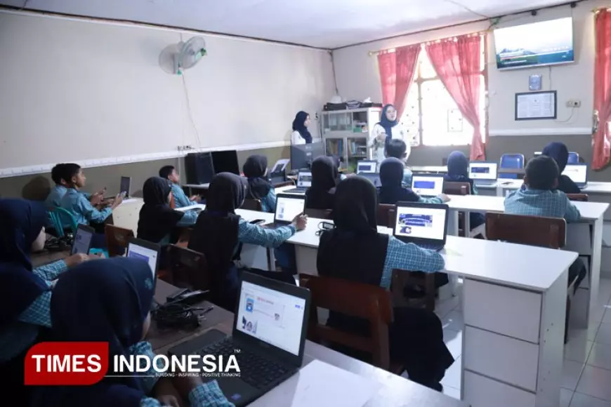 SDN 2 Banjarsengon Praktikan Kelas Digital untuk Mengajar