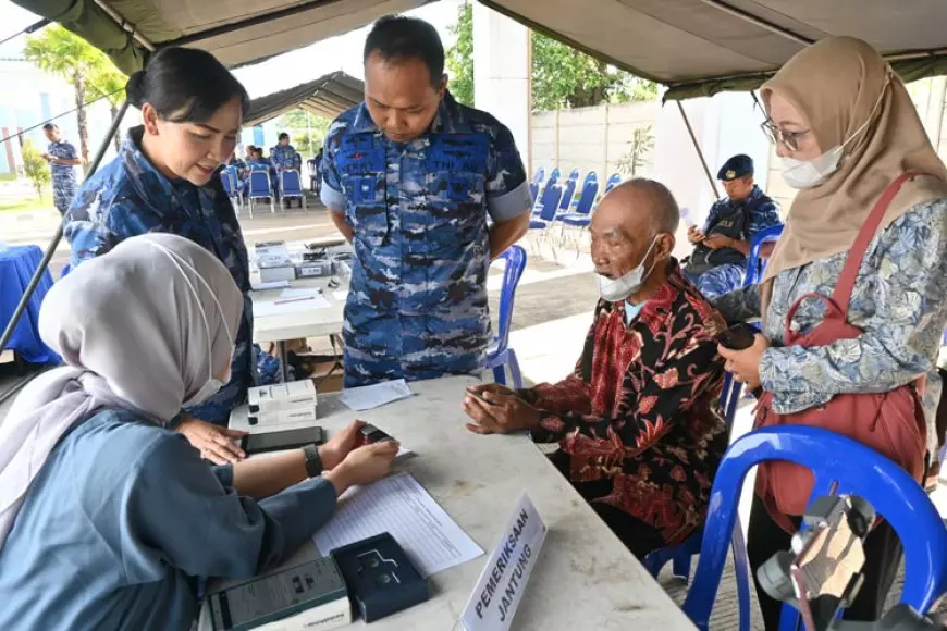 Bakti Kesehatan Lanud Abdulrachman Saleh, Hadirkan Kepedulian di Tengah Masyarakat
