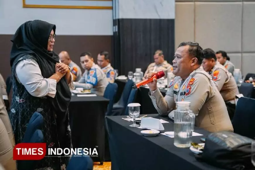 Ditlantas Polda Jatim Bangun Komunikasi dengan Masyarakat Melalui Media Sosial