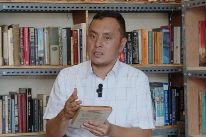 Willy Aditya Serius Dorong Perubahan UU Sistem Perbukuan: Pak Prabowo Itu Pecinta Buku!