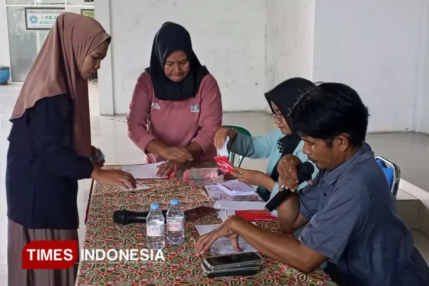 Guru Ngaji di Jember Ungkap Rasa Senang atas Insentif dari Bupati