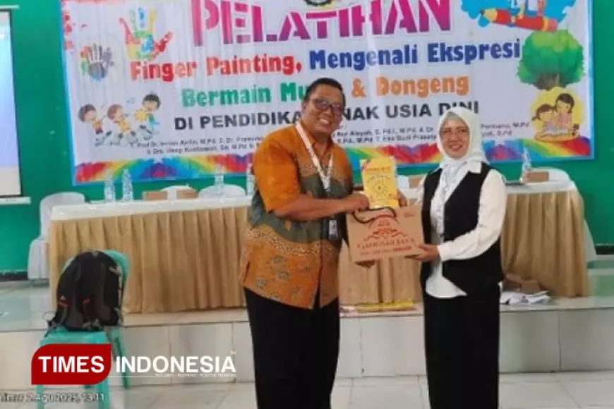 FIP UM Dorong Pembangunan Berkelanjutan lewat Pelatihan Musik dan Dongeng