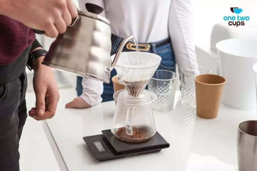 3 Cara Ngopi Hemat di Kantor, Dijamin Anti Boncos