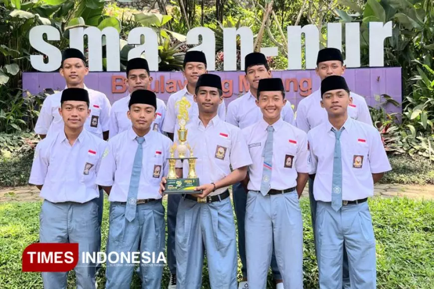 Tim Sepak Bola dan Futsal SMA An Nur Malang Ukir Prestasi di Dua Turnamen Tingkat Malang Raya