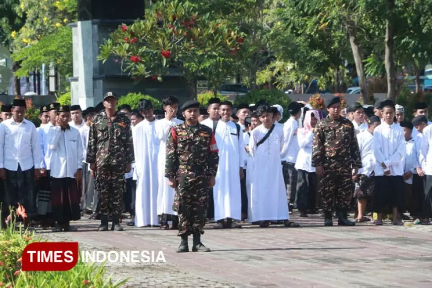 HSN 2025, Ribuan Santri di Probolinggo Dapat Bantuan Uang Tunai hingga Beasiswa