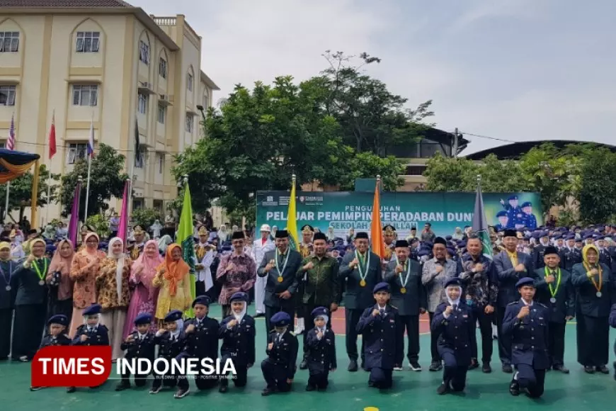 Sekolah Sabilillah Kukuhkan Pelajar Pemimpin Peradaban Dunia: Agamis, Negarawan, Saintis, Multilingual, dan Berprestasi