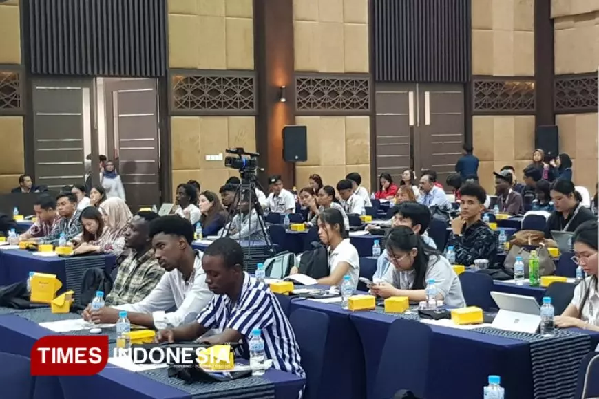 397 Mahasiswa dari 32 Negara Ikuti FACE IT 2025 di Filkom UB