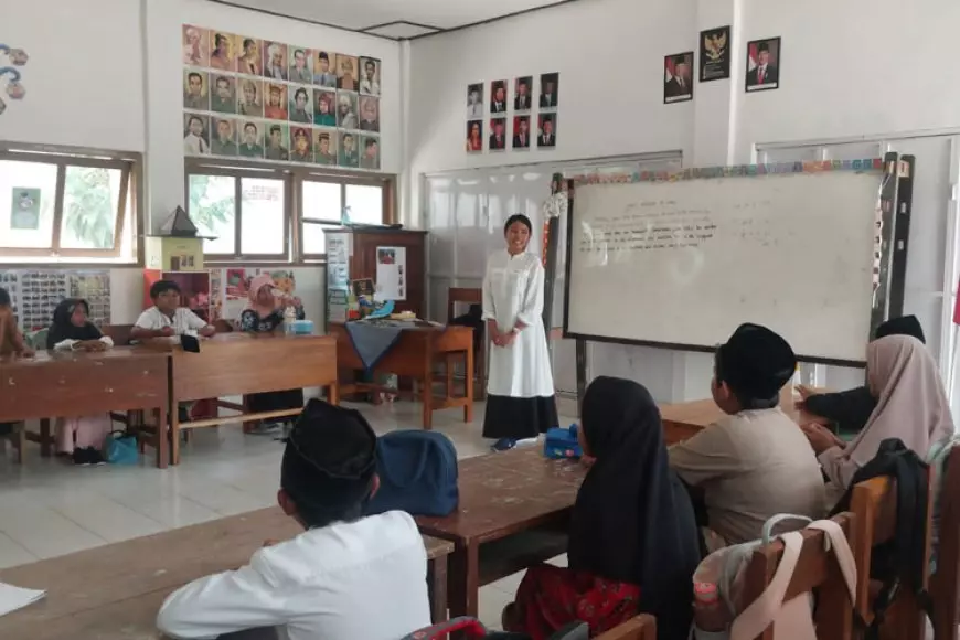 Dapat Bantuan PT BSI, Dua SD di Pesanggaran Banyuwangi Jadi Lebih Nyaman Untuk Belajar