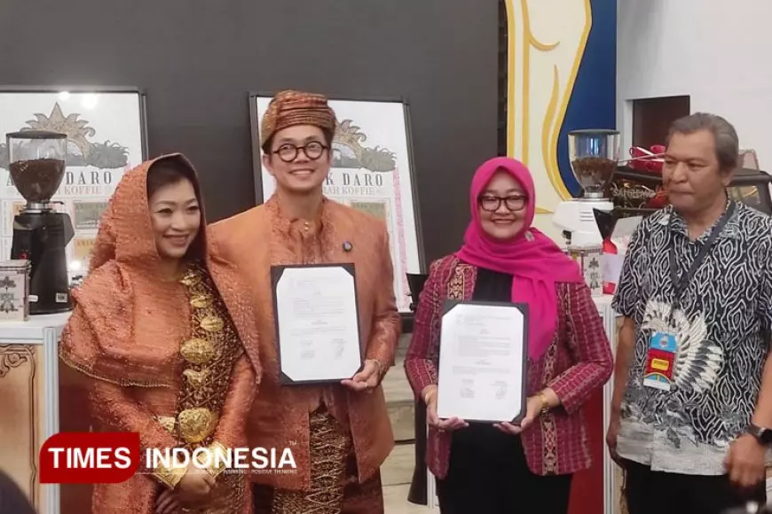 Roemah Koffie Luncurkan Anak Daro serta Lakukan Kerjasama dengan PT Pos Indonesia di Jakarta Coffee Week 2025